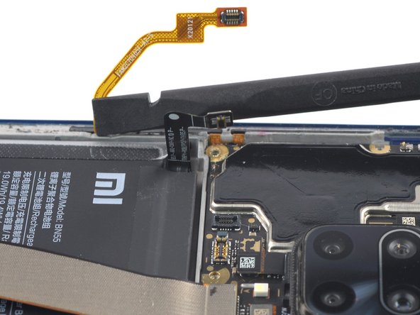 Xiaomi Redmi Note 9S Battery Replacement, Disconnect the power and volume button cable: 手順 13、 3の画像 3