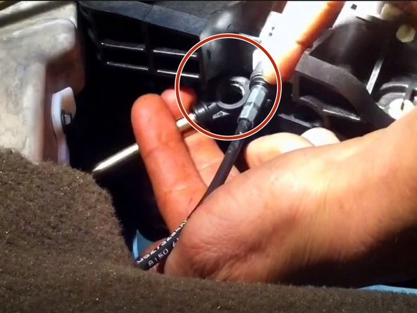 2007-2012 Jeep Patriot Shifter Bushing Replacement, Installing the New Bushing: crwdns2935265:00crwdnd2935265:01crwdnd2935265:03crwdne2935265:0