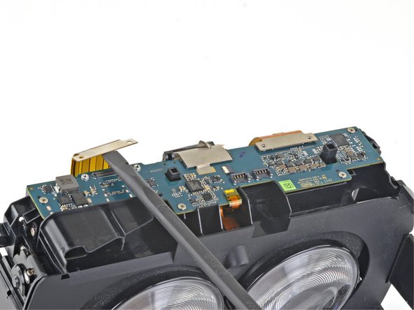 HTC Vive Pro Daughterboard Replacement, Remove the daughterboard: passo 29, immagine 2 di 3