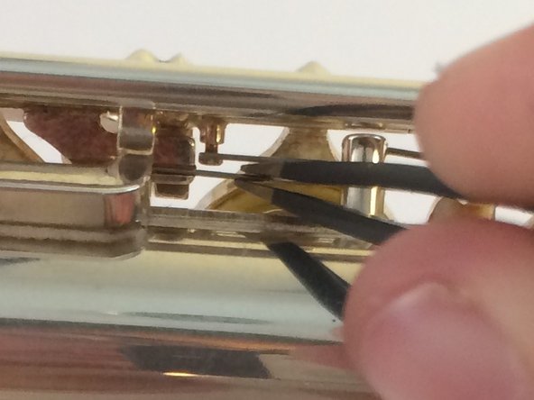 Repairing Flute Felt Key Pads: crwdns2935265:038crwdnd2935265:03crwdnd2935265:03crwdne2935265:0