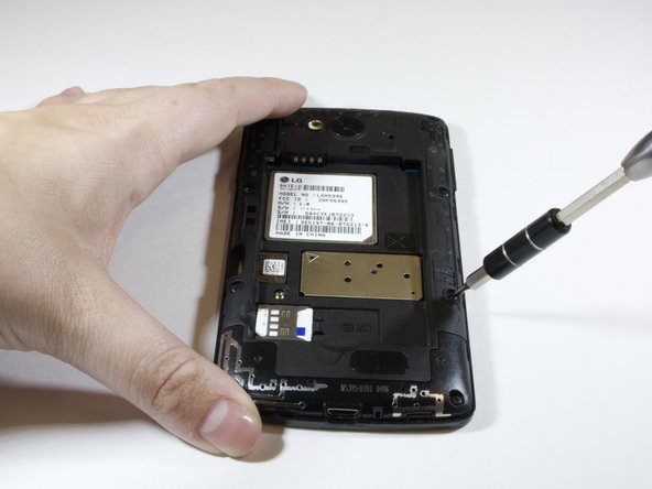 LG Optimus F60 Power Button Replacement, Power Button: crwdns2935265:03crwdnd2935265:02crwdnd2935265:02crwdne2935265:0