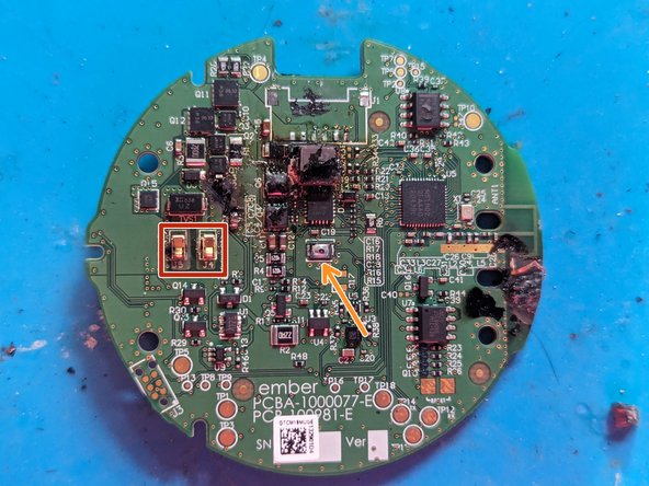 Ember Mug Destructive Teardown, A Look at the Base Itself: crwdns2935265:09crwdnd2935265:02crwdnd2935265:02crwdne2935265:0