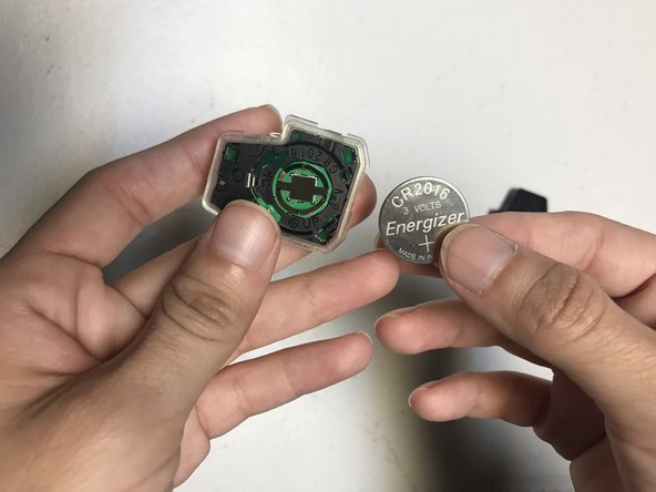 2014 Toyota Corolla Key Fob Battery Replacement: crwdns2935265:05crwdnd2935265:02crwdnd2935265:02crwdne2935265:0