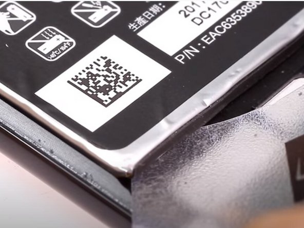 LG V30 Battery Replacement: step 14, image 2 of 3