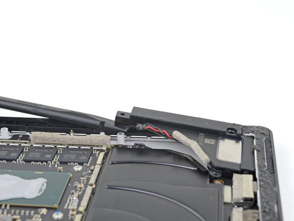 Microsoft Surface Pro 6 Motherboard Replacement