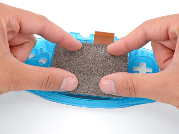 How to Reshell Your Game Boy Advance, Install the screen: crwdns2935265:022crwdnd2935265:03crwdnd2935265:03crwdne2935265:0