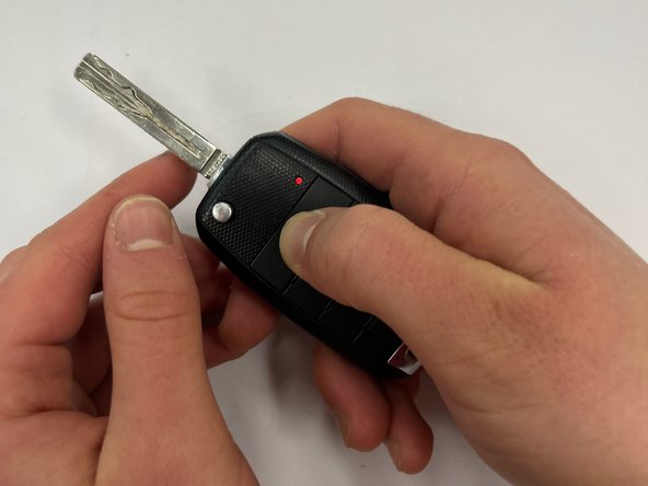 2015 KIA Optima Key Fob Battery Replacement: step 6, image 3 of 3
