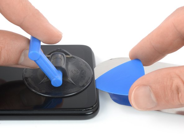 Xiaomi Redmi Note 7 Screen Replacement, Insert an opening pick: crwdns2935265:021crwdnd2935265:02crwdnd2935265:03crwdne2935265:0