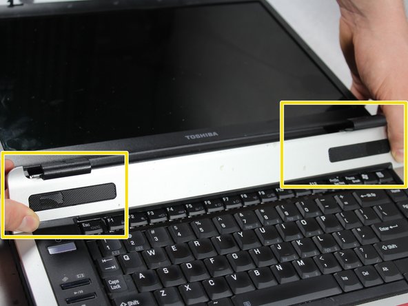 Toshiba Satellite A105-S4074 Keyboard Replacement: crwdns2935265:04crwdnd2935265:03crwdnd2935265:03crwdne2935265:0