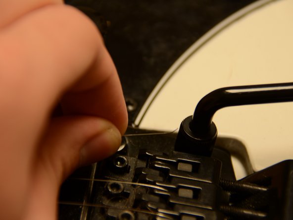 Guitar String Replacement: crwdns2935265:04crwdnd2935265:03crwdnd2935265:03crwdne2935265:0