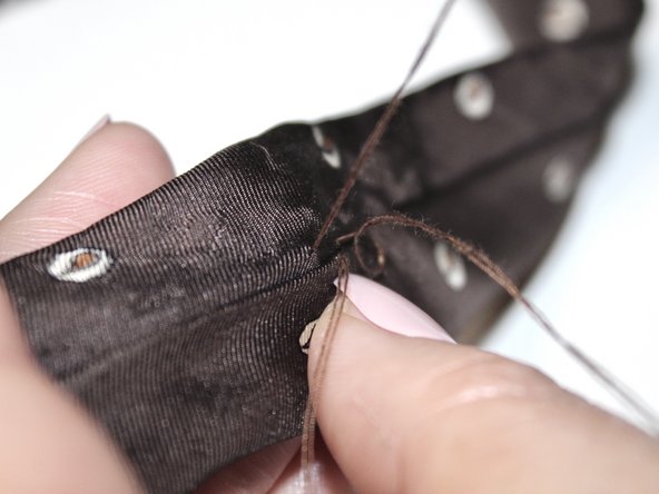 How to Fix a Ripped Necktie Seam: crwdns2935265:07crwdnd2935265:03crwdnd2935265:03crwdne2935265:0