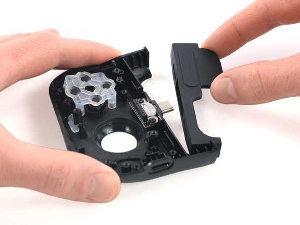 Razer Kishi Phone Connector Replacement, Remove the rubber phone pad: crwdns2935265:016crwdnd2935265:02crwdnd2935265:02crwdne2935265:0