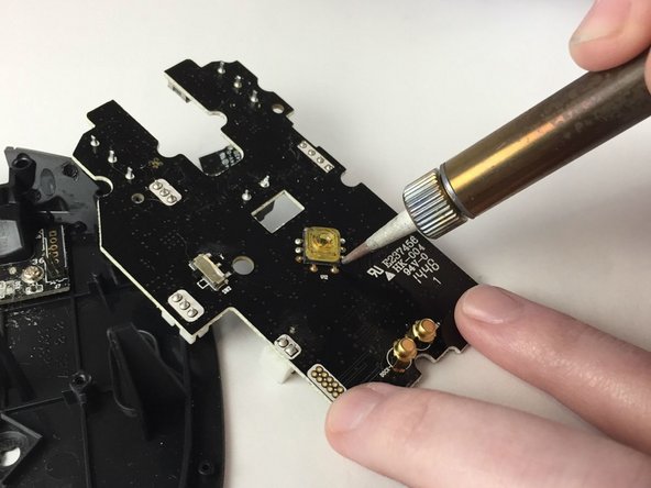 Razer Naga Epic Chroma Tracking Sensor Replacement: crwdns2935265:013crwdnd2935265:02crwdnd2935265:02crwdne2935265:0