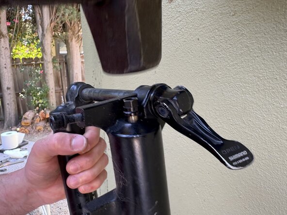 Fox32 Mountain Bike Front Air Suspension Fork Seal and Oil Replacement: étape 27, image 1 de 3