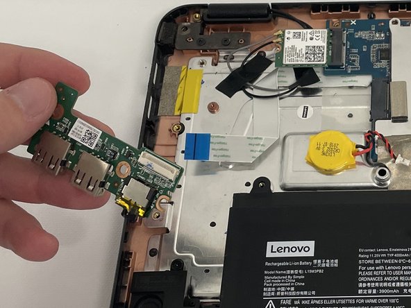 Lenovo 300e Chromebook USB and Charging Ports Replacement: stap 0, afbeelding 3 van 3