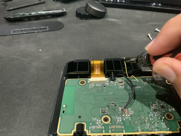 Steelseries Arctis Nova Pro Wireless Teardown: crwdns2935265:06crwdnd2935265:02crwdnd2935265:03crwdne2935265:0