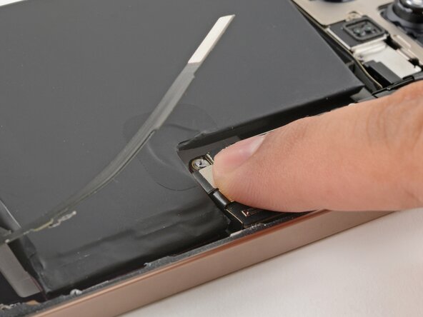 iPhone 16 Pro Max Battery Replacement