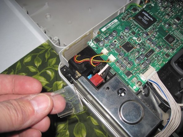 Sharp PG-A10X Thermal Fuse Replacement, Disconnect the thermal fuse (1): crwdns2935265:05crwdnd2935265:03crwdnd2935265:03crwdne2935265:0