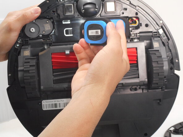 Roborock Q5 Max Plus Battery Replacement, Battery: crwdns2935265:05crwdnd2935265:03crwdnd2935265:03crwdne2935265:0