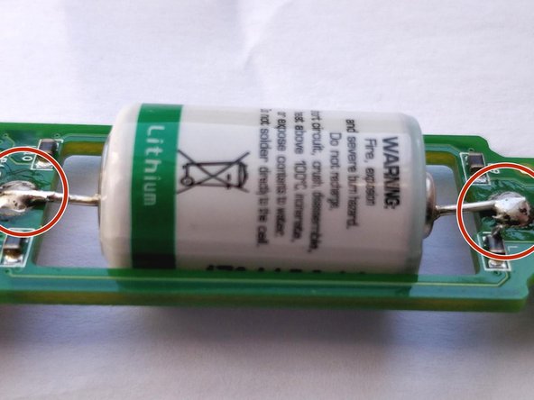 How to Replace a Battery for a Solinst LevelLogger, Install new battery: crwdns2935265:06crwdnd2935265:03crwdnd2935265:03crwdne2935265:0