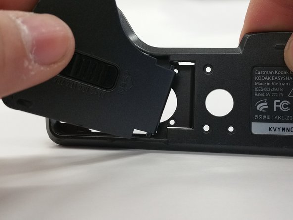 Kodak Easyshare Z981 Bottom Panel Replacement: crwdns2935265:04crwdnd2935265:02crwdnd2935265:03crwdne2935265:0