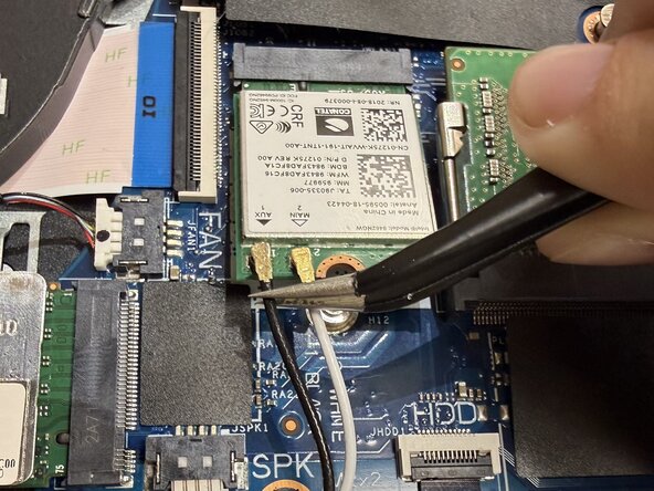 Dell Vostro 3510 Wi-Fi Card Replacement: step 9, image 1 of 3