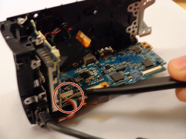 Sony Handycam CX260V Internal Speaker Replacement: crwdns2935265:018crwdnd2935265:02crwdnd2935265:03crwdne2935265:0