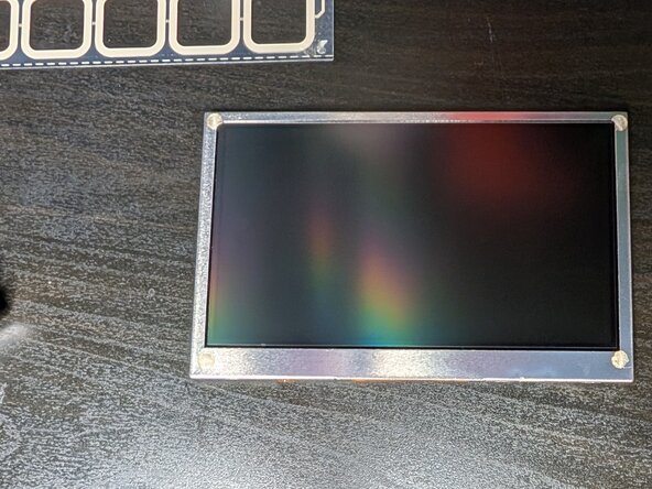 Elgato Stream Deck MK.1 Screen Replacement, Seperate the button grid: crwdns2935265:07crwdnd2935265:02crwdnd2935265:03crwdne2935265:0