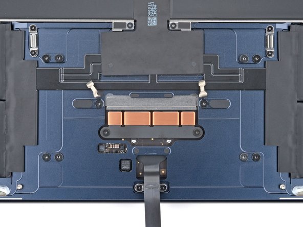 MacBook Air 15" 2023 Trackpad Replacement, Unfasten the trackpad: crwdns2935265:018crwdnd2935265:02crwdnd2935265:02crwdne2935265:0