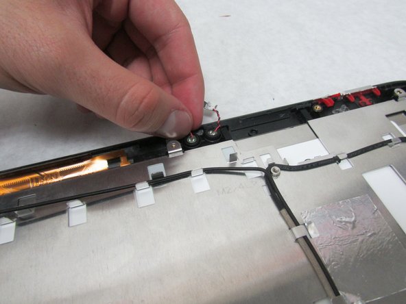 Acer Iconia Tab A501 Display Replacement: step 27, image 2 of 3