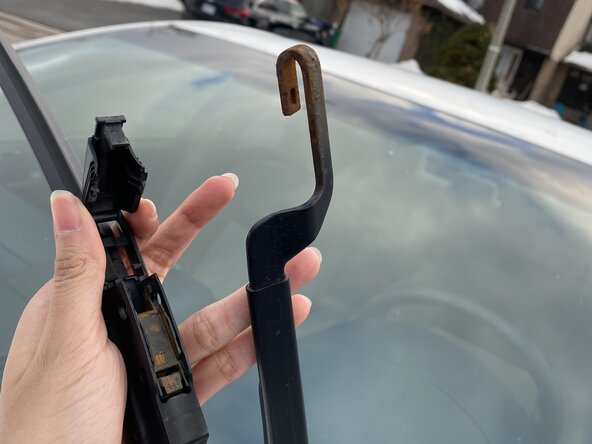 2014 Toyota Camry Windshield Wipers Replacement: crwdns2935265:04crwdnd2935265:03crwdnd2935265:03crwdne2935265:0