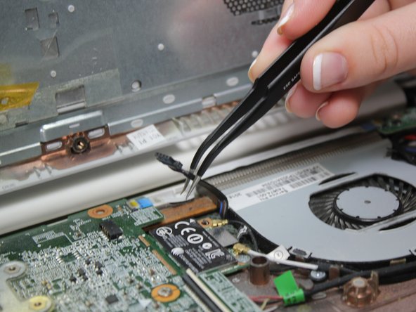 HP Chromebook 14-q063cl Motherboard Replacement: crwdns2935265:08crwdnd2935265:02crwdnd2935265:03crwdne2935265:0