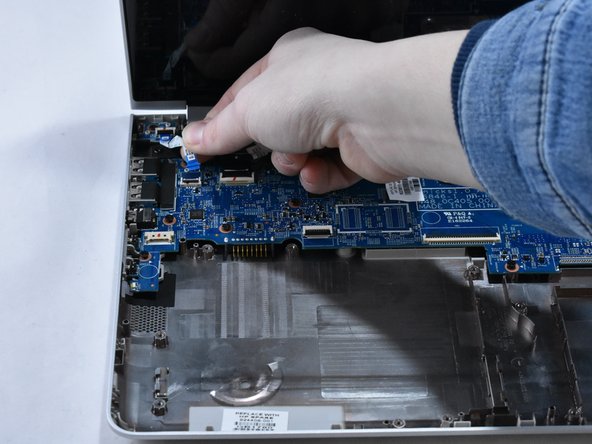 HP Pavilion x360 11m-ad013dx Heat Sink Replacement, Motherboard: crwdns2935265:016crwdnd2935265:02crwdnd2935265:02crwdne2935265:0