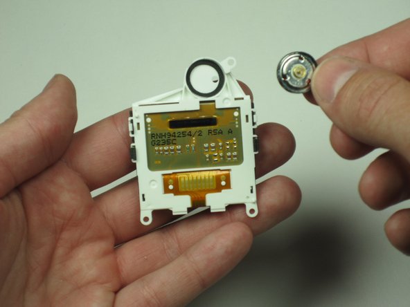 Sony Ericsson T68i Speaker Replacement, Speaker: crwdns2935265:08crwdnd2935265:03crwdnd2935265:03crwdne2935265:0