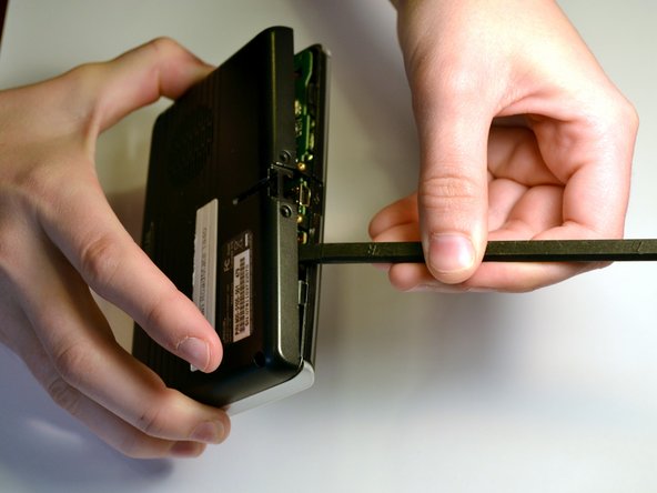 Magellan RoadMate 1440 Power Switch Replacement: crwdns2935265:04crwdnd2935265:03crwdnd2935265:03crwdne2935265:0