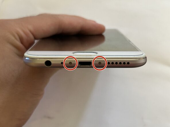 Vivo X9 Teardown, Remove the bottom screws: crwdns2935265:02crwdnd2935265:01crwdnd2935265:01crwdne2935265:0