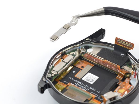 Huawei Watch GT 3 Motherboard & Daughterboard Replacement, Remove the display connector bracket: crwdns2935265:012crwdnd2935265:03crwdnd2935265:03crwdne2935265:0