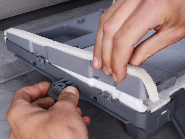 Samsung RF28T5001SR Refrigerator Evaporator Fan Replacement: crwdns2935265:013crwdnd2935265:03crwdnd2935265:03crwdne2935265:0