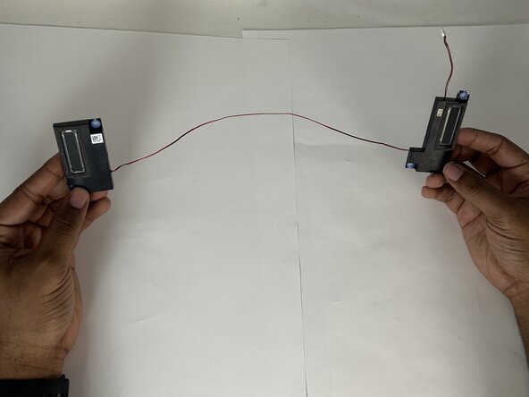 HP Chromebook 15a-nb0013dx Speakers Replacement: crwdns2935265:07crwdnd2935265:03crwdnd2935265:03crwdne2935265:0