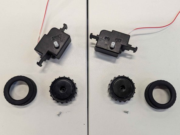 Robot Vacuum Cleaner Disassembly Guide, Removing the Wheel Motors: crwdns2935265:05crwdnd2935265:02crwdnd2935265:02crwdne2935265:0
