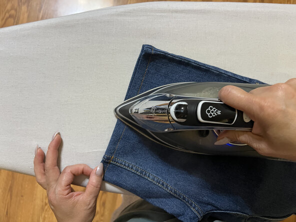 How To Hem Jean Shorts: crwdns2935265:06crwdnd2935265:02crwdnd2935265:02crwdne2935265:0