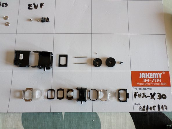Fujifilm X30  EVF Replacement/Teardown, EVF lens teardown: crwdns2935265:04crwdnd2935265:02crwdnd2935265:03crwdne2935265:0