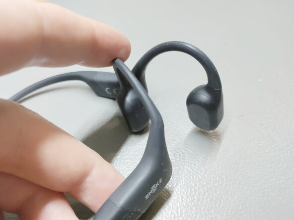 Shokz OpenRun Snapped headphone frame repair, Inspection: crwdns2935265:01crwdnd2935265:01crwdnd2935265:01crwdne2935265:0