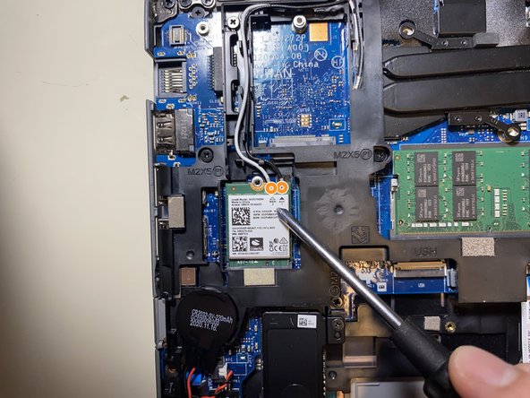 Dell Latitude 5411 Webcam Replacement, Laptop Camera: crwdns2935265:04crwdnd2935265:02crwdnd2935265:02crwdne2935265:0