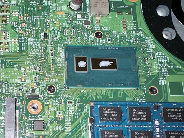 Dell Inspiron 5100 (2015) Thermal Paste Replacement: crwdns2935265:08crwdnd2935265:02crwdnd2935265:02crwdne2935265:0