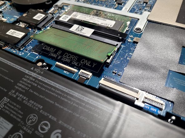 Dell G15-5530 RAM Replacement: crwdns2935265:03crwdnd2935265:03crwdnd2935265:03crwdne2935265:0