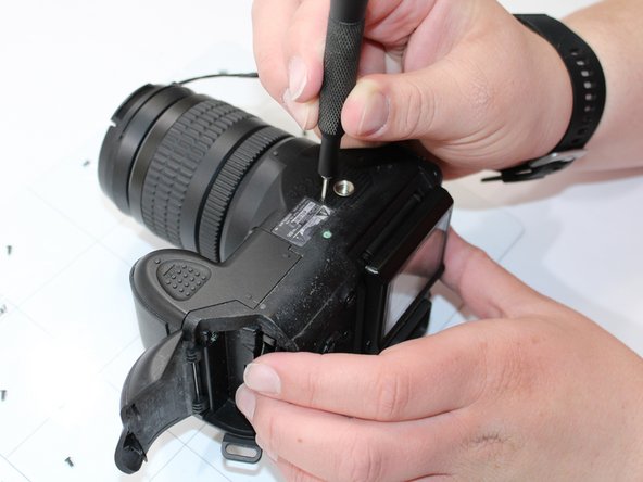 Fujifilm FinePix S9500 Back Case Replacement: stap 0, afbeelding 2 van 2