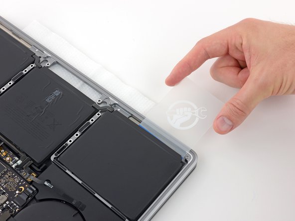 MacBook Pro 13" Function Keys 2017 Battery Replacement: crwdns2935265:030crwdnd2935265:03crwdnd2935265:03crwdne2935265:0