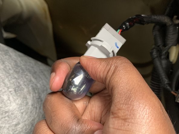 2013 Honda Civic Brake Light Replacement: crwdns2935265:05crwdnd2935265:02crwdnd2935265:03crwdne2935265:0