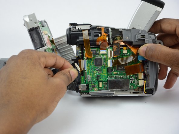 Canon ZR70MC Lens Replacement: crwdns2935265:011crwdnd2935265:02crwdnd2935265:02crwdne2935265:0